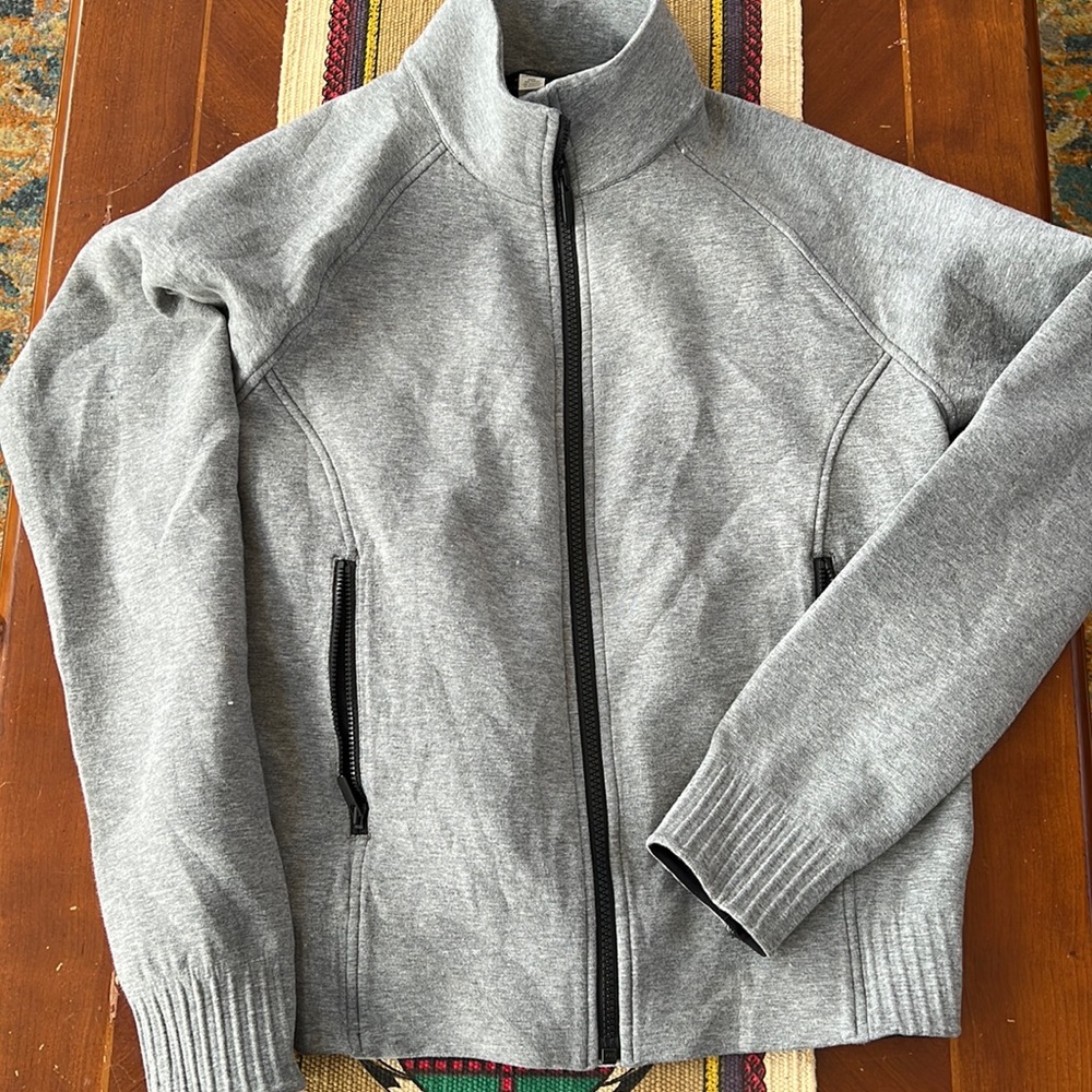 Lululemon cropped jacket